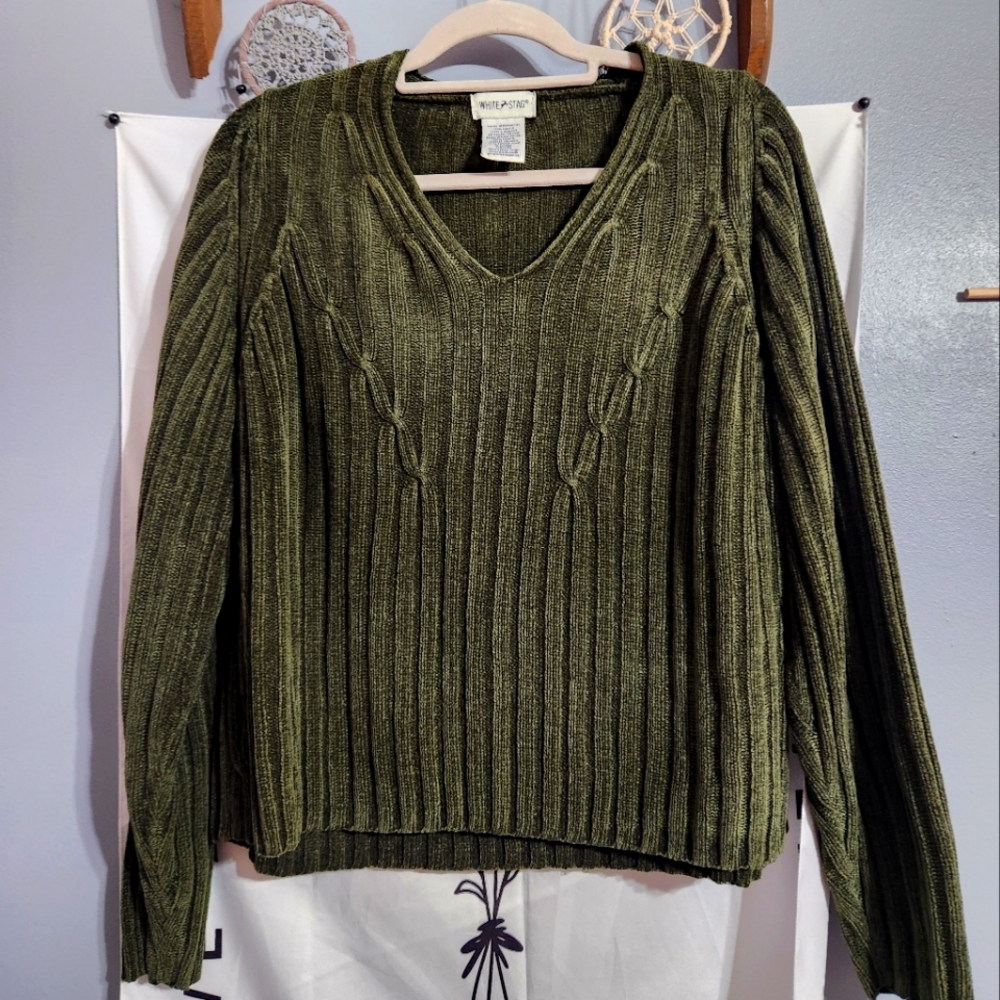 White Stag Medium (8/10) Green Sweater